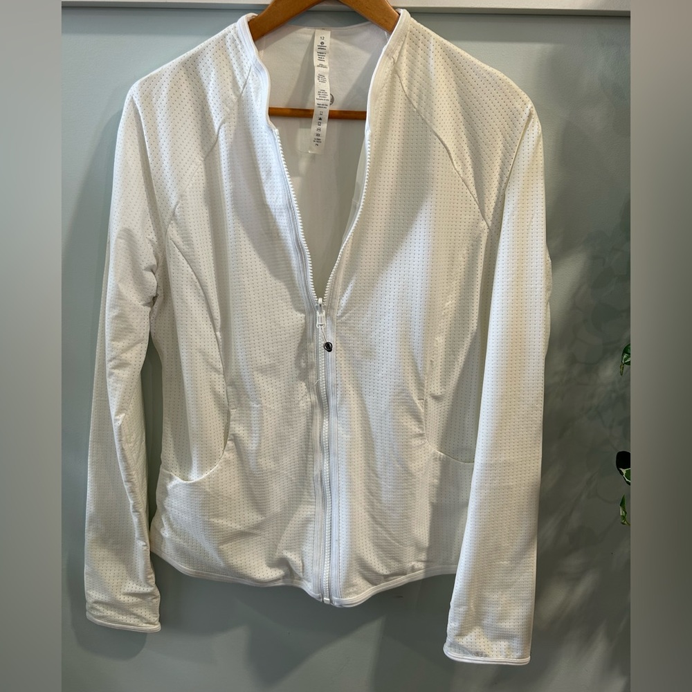 LULULEMON jacket size 12